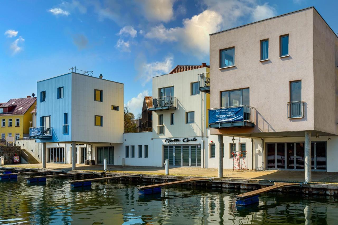 Ferienhaus Hafenblick Malchow  Bagian luar foto