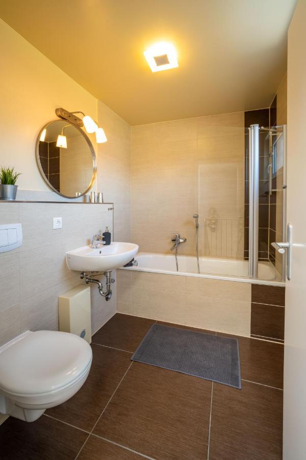 Ferienhaus Hafenblick Malchow  Bagian luar foto