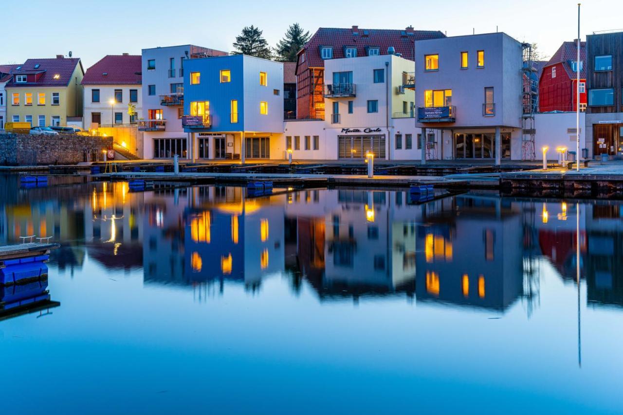Ferienhaus Hafenblick Malchow  Bagian luar foto