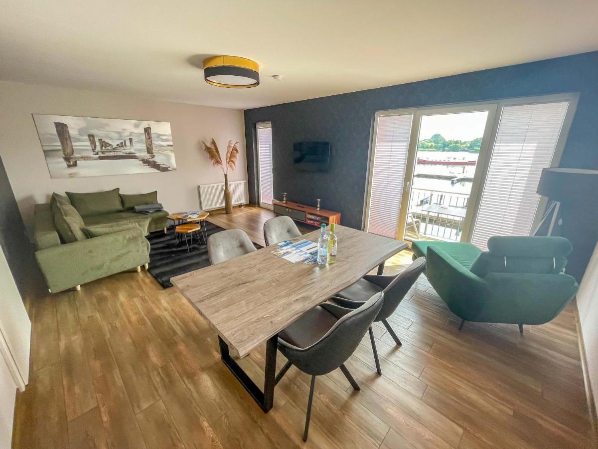Ferienhaus Hafenblick Malchow  Bagian luar foto